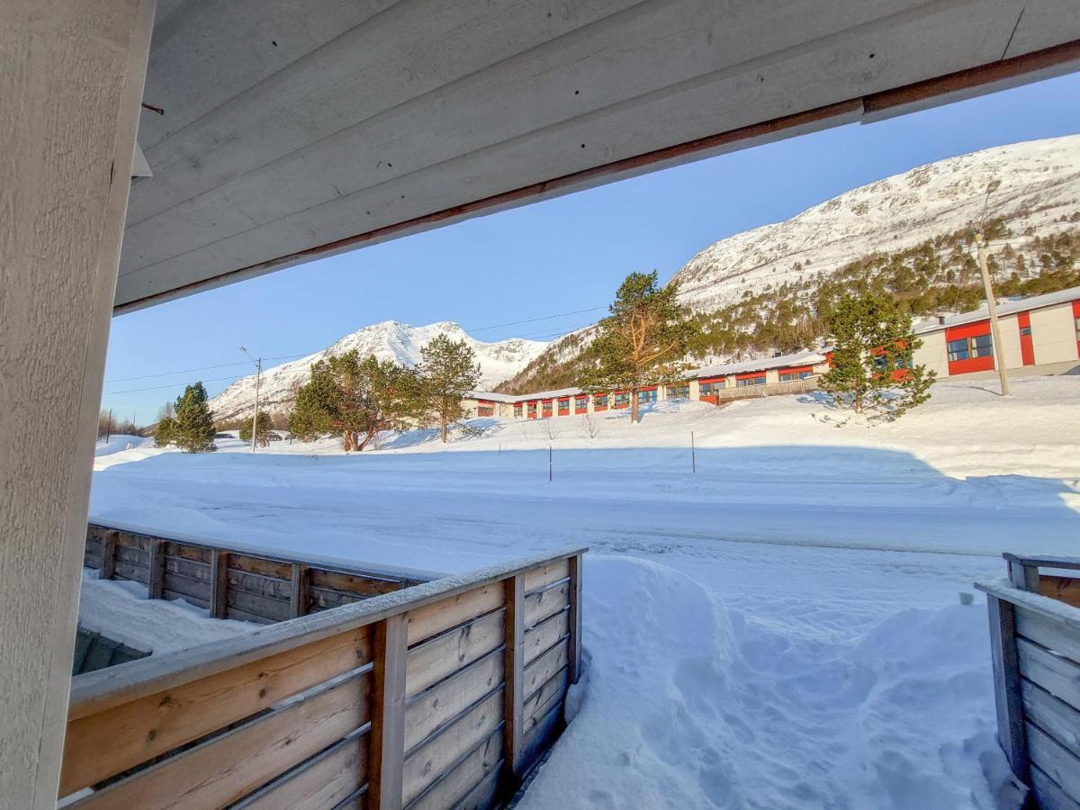 Destination Senja - Stonglandseidet Apartment Екстериор снимка