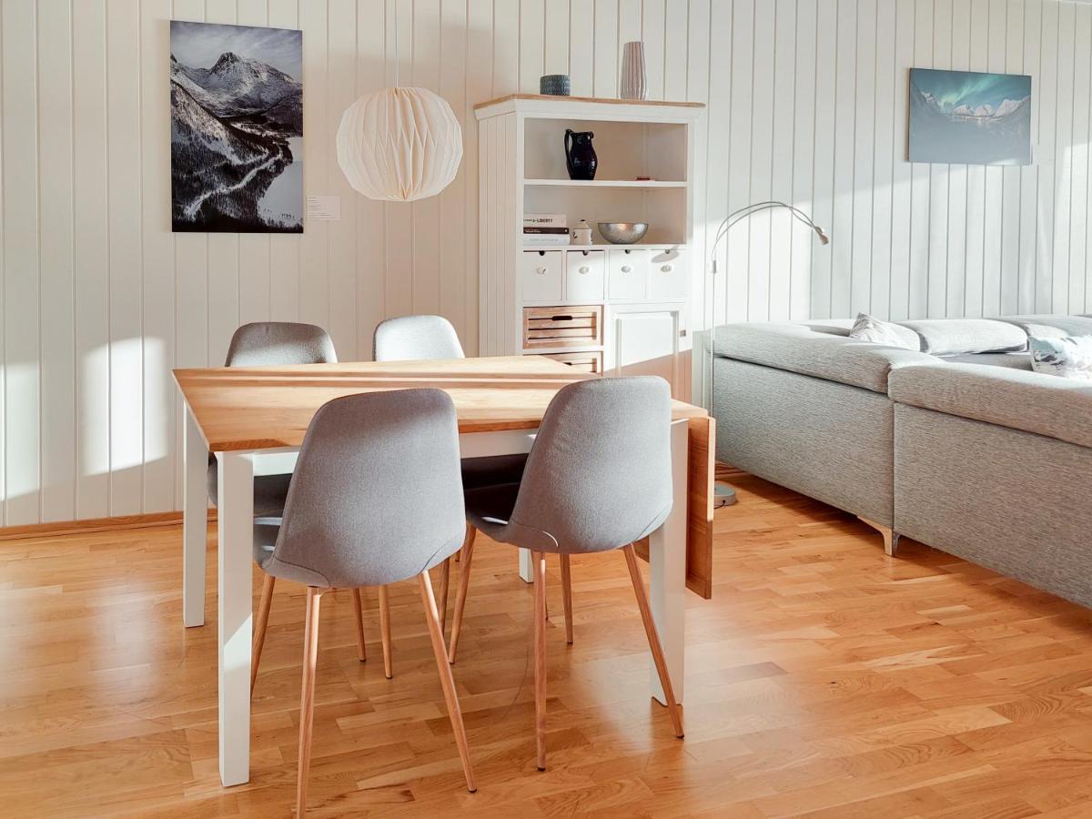 Destination Senja - Stonglandseidet Apartment Екстериор снимка