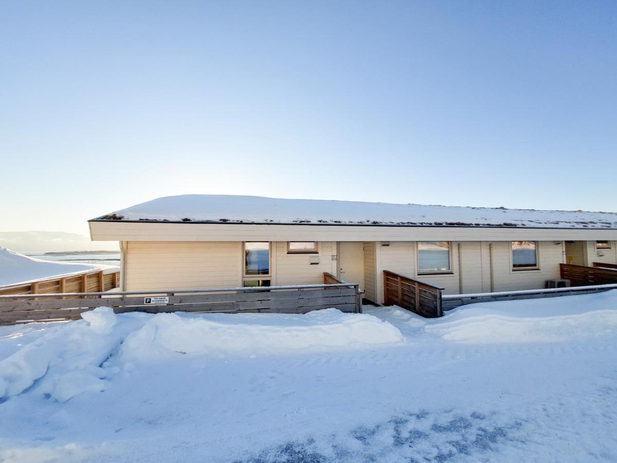 Destination Senja - Stonglandseidet Apartment Екстериор снимка