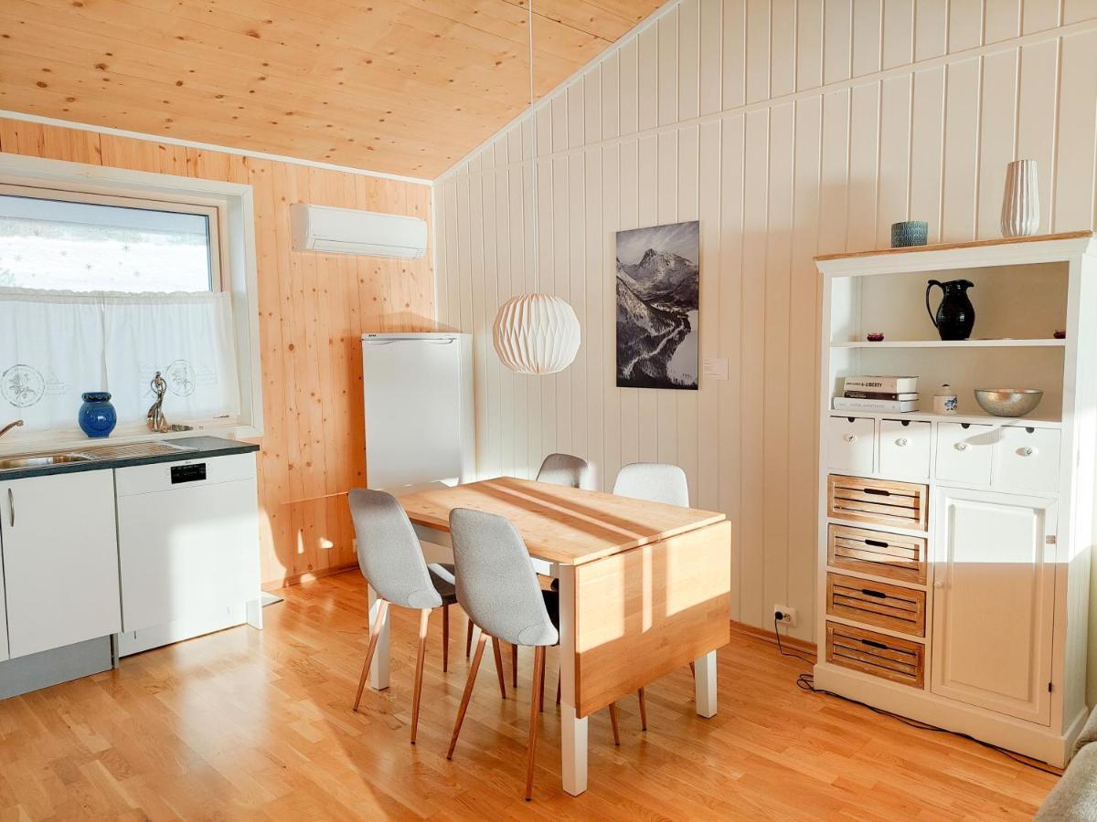 Destination Senja - Stonglandseidet Apartment Екстериор снимка