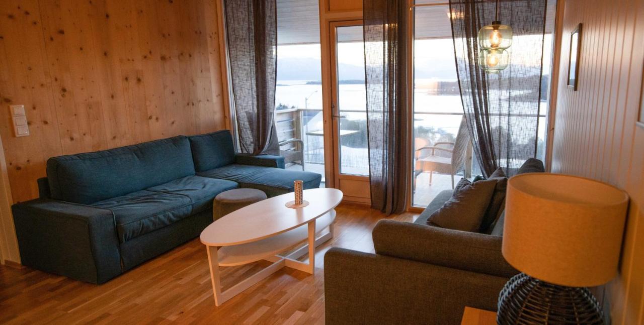Destination Senja - Stonglandseidet Apartment Екстериор снимка
