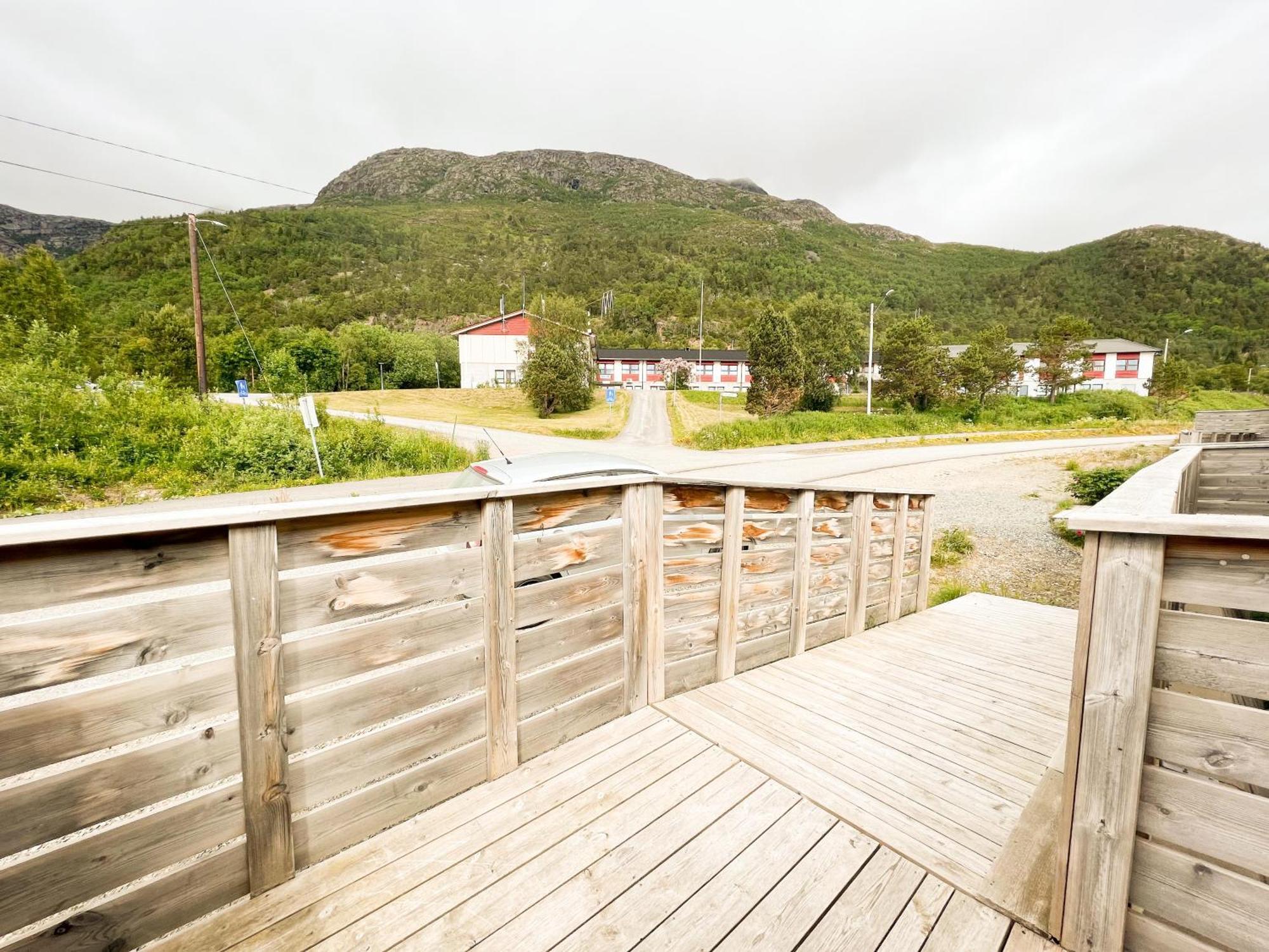 Destination Senja - Stonglandseidet Apartment Екстериор снимка